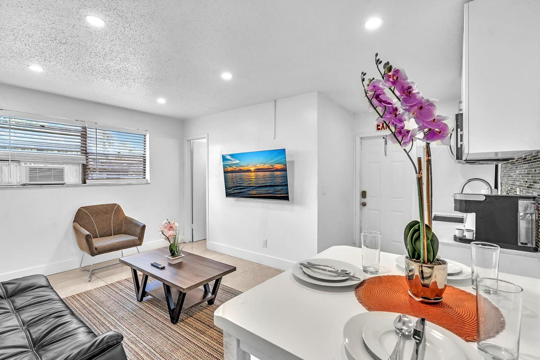 New Boutique 1 Bdrm Close To Beach & Casino #211 Hollywood Buitenkant foto